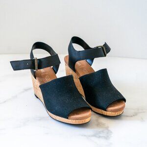 NEARLY NEW TOMS Tropez Wedge Sandals In Black Leather Size 7